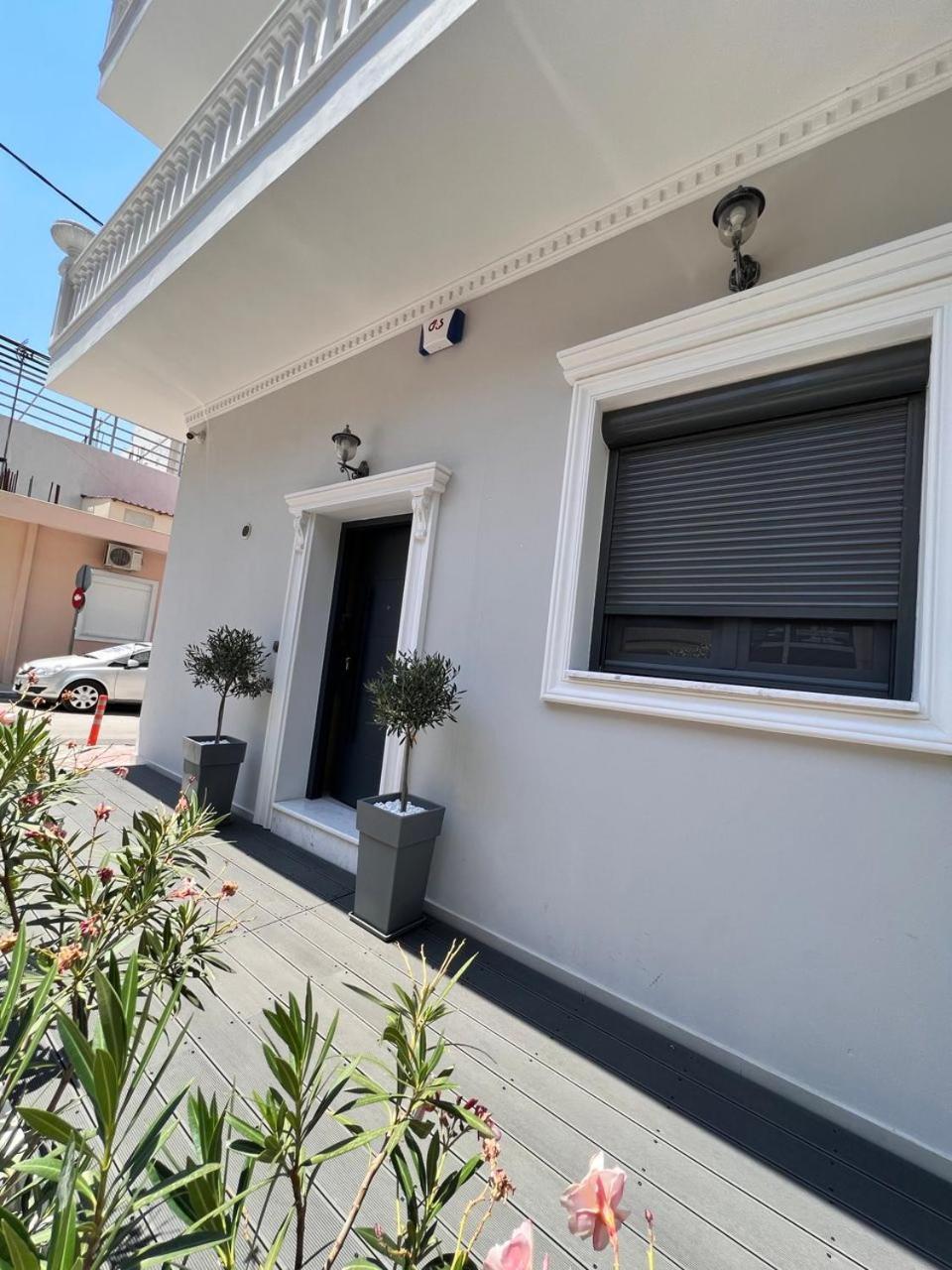 Kontis' Furnished Apartment Loutráki Exterior photo
